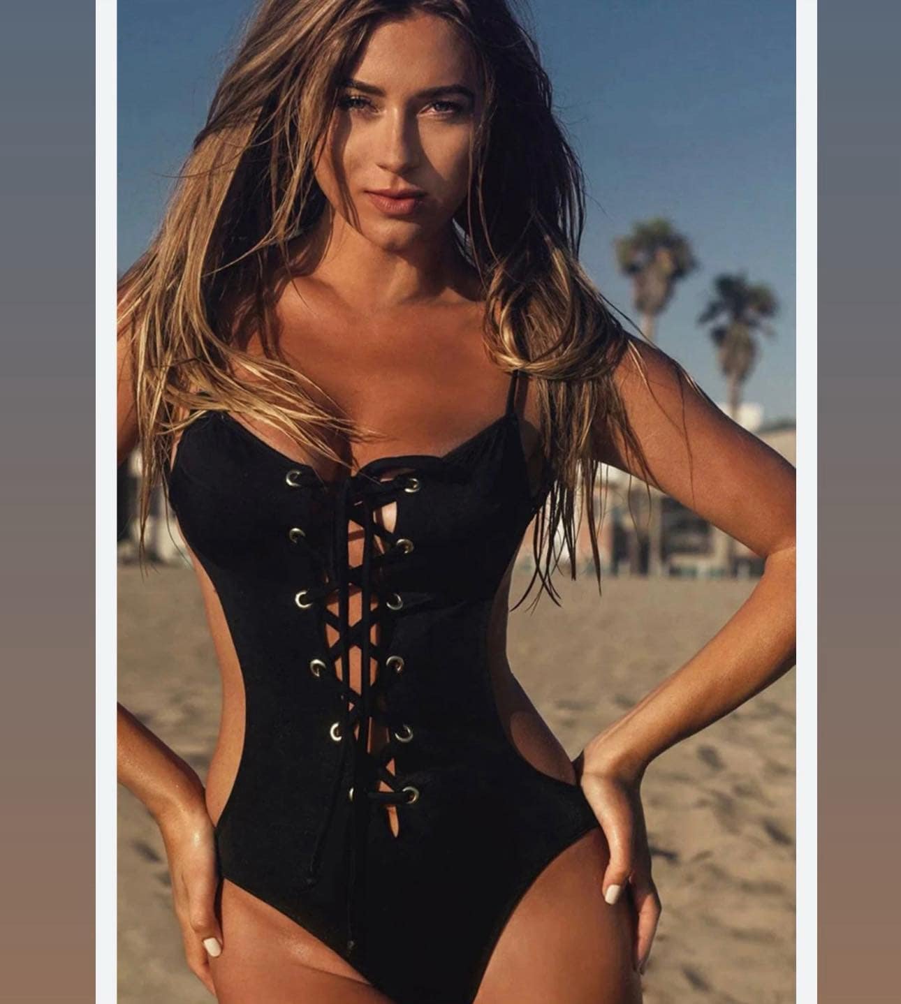 Enteriza Bresi Negra acordonada cola less o vedetina