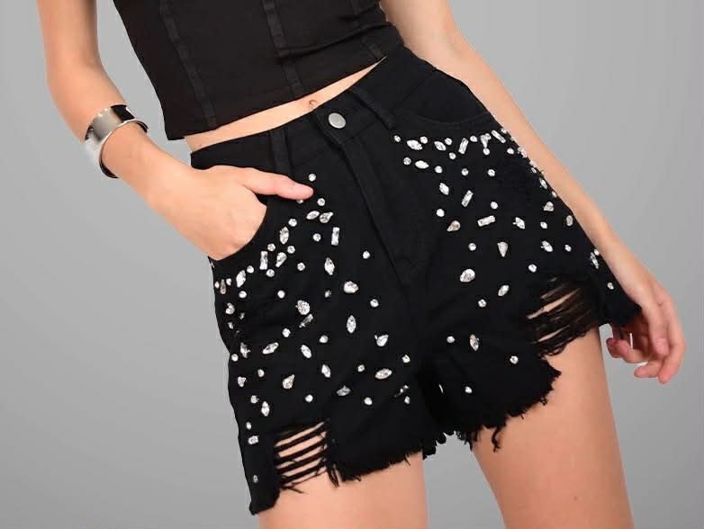 SHORT DIAMODTINA NEGRO